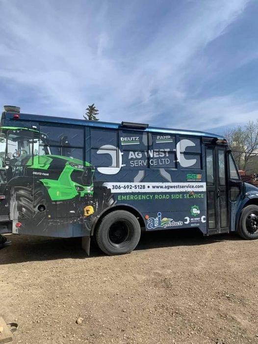 service bus heavy truck and trailer repair.